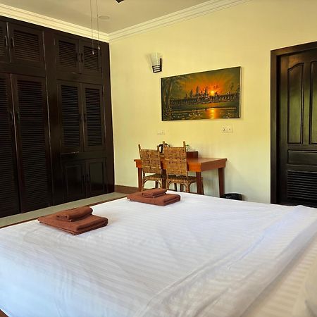 Lily Pad Boutique Hotel Siem Reap Exterior photo