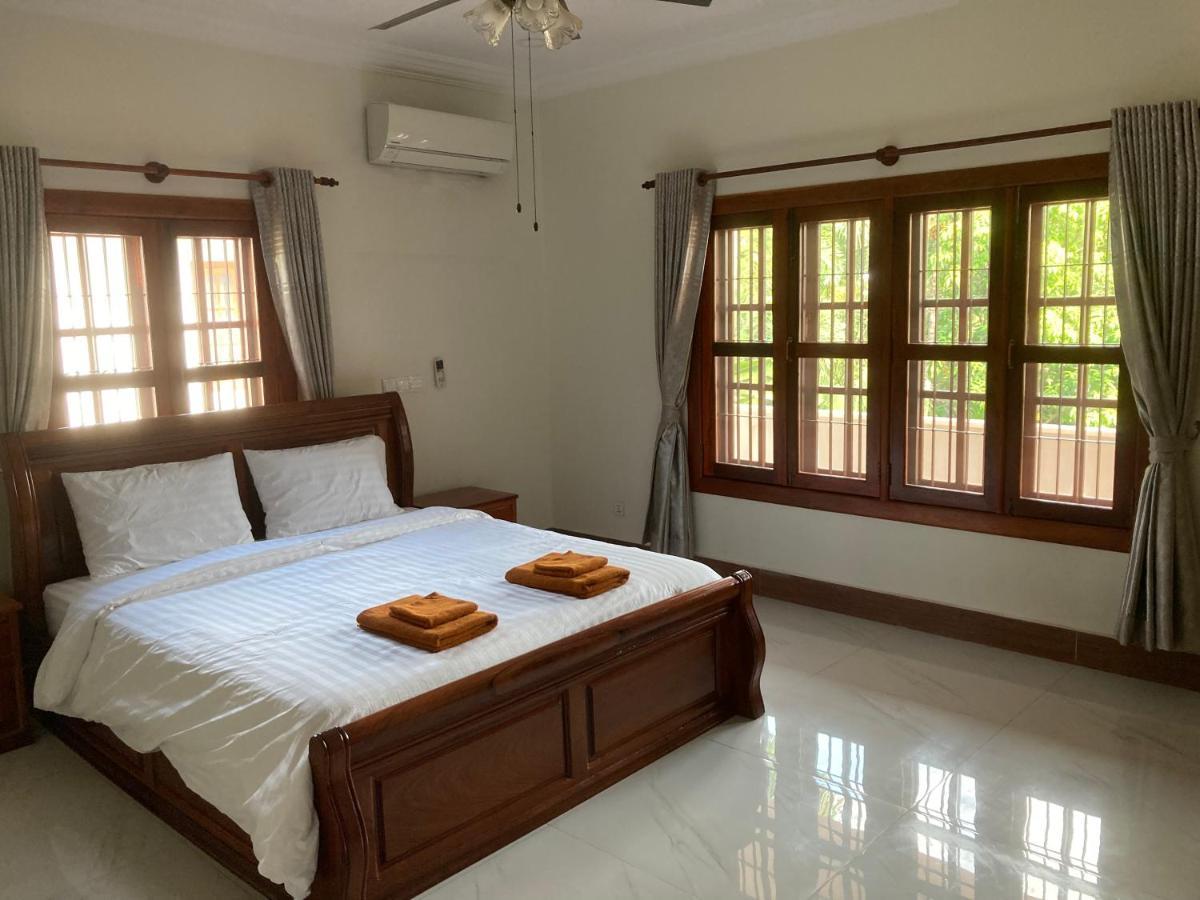 Lily Pad Boutique Hotel Siem Reap Exterior photo