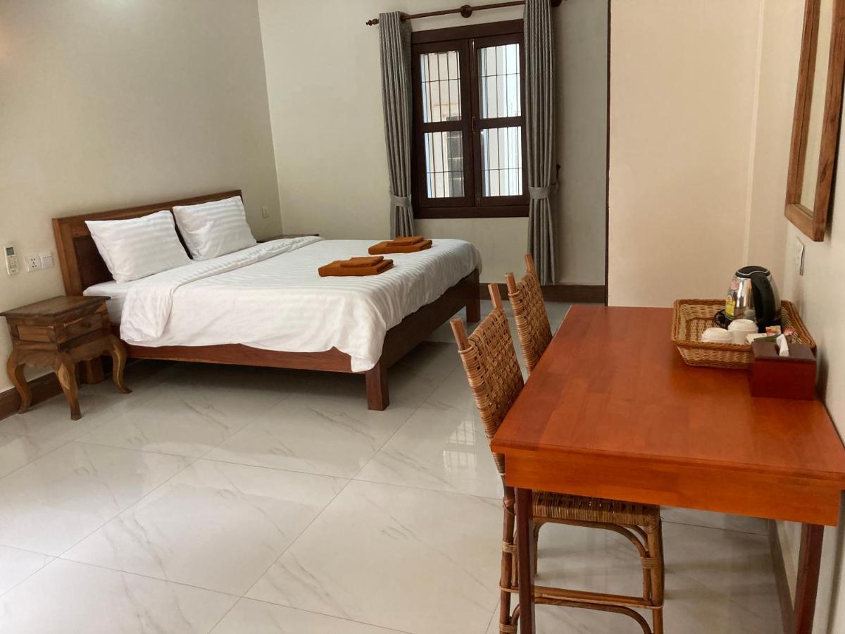 Lily Pad Boutique Hotel Siem Reap Exterior photo