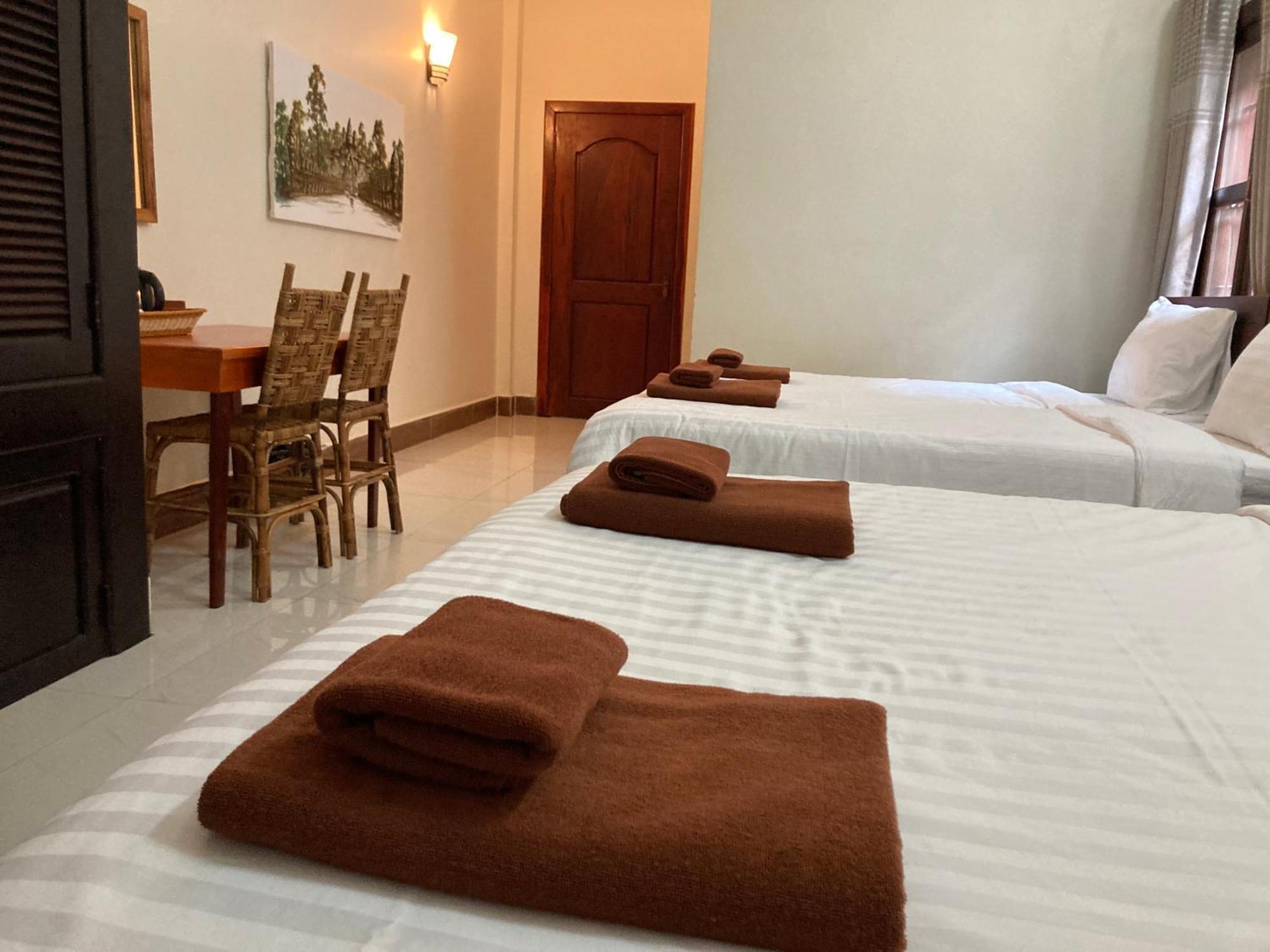 Lily Pad Boutique Hotel Siem Reap Exterior photo